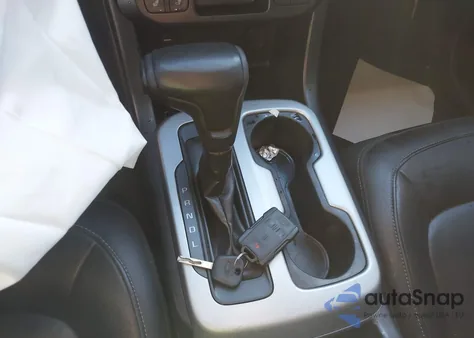 2017 Chevrolet Colorado Lt z USA, uszkodzony, nr VIN 1GCGSCEN2H1331408